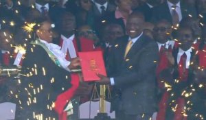Le président kenyan William Ruto prête serment à Nairobi