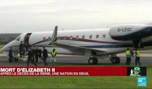 Décès d'Elizabeth II :  le roi Charles III quitte l'aéroport d'Aberdeen