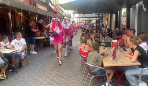 Saint-Omer : la course des garçons de café en clôture de la Fête de la bière