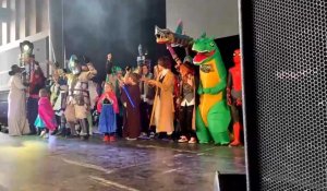 Défilé de cosplay carolo game show 2022