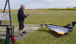 Le Air Model Club Vitry fait décoller un jet à réaction miniature pour ses portes ouvertes