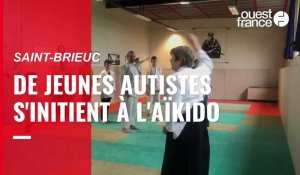 Des enfants autistes s'initient à l'aïkido