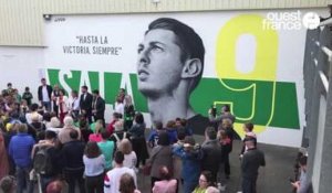 VIDEO. Inauguration de la fresque en hommage à Emiliano Sala