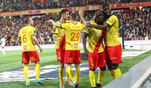 Ligue 1: Le RC Lens bat Montpellier (2-0) à Bollaert et peut rêver d'Europe
