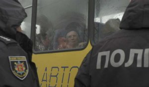 Ukraine: un bus d'évacués de Marioupol arrive à Zaporijjia