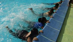 Nicaragua : des cours de natation pour migrants voulant franchir le Rio Grande