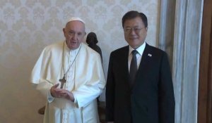 Le président sud-coréen Moon Jae-in rencontre le pape François