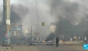 Coup d'État au Soudan : le Premier ministre prisonnier et des manifestants tués.