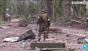 Ukraine : opération déminage à Azovstal pour les soldats russes