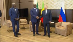 Le président Poutine reçoit son homologue sénégalais et président de l'Union africaine Macky Sall
