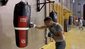 Quentin Gomes (Amay Boxing Club) à l'entraînement