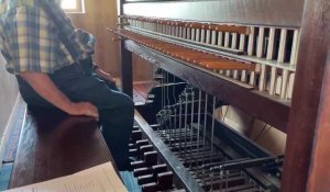 Démonstration de carillon par Alfred Lesecq, carillonneur d'Hondschoote, Dunkerque et Cappelle-la-Grande