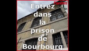 On voit encore les griffes sur l’une des portes des cachots de la prison de Bourbourg
