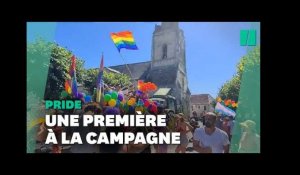 Ces images de la première "Pride des campagnes" dans la Vienne font chaud au cœur