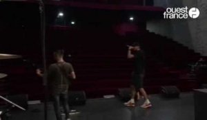 VIDEO. Débuts des répétitions aux Escales à Saint-Nazaire : 20syl et sa troupe lancent quatre jours de répétition avant le concert des 30 ans