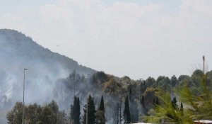Aude : le feu continue de progresser dans l'Alaric, 35 ha déjà brûlés