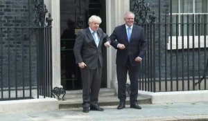 Royaume-Uni: Boris Johnson reçoit son homologue australien à Downing Street