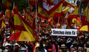 Espagne : manifestation à Madrid contre la grâce des chefs séparatistes catalans