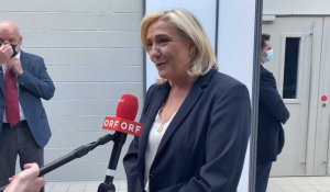 Marine Le Pen s'exprime à Reims 