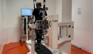 Perpignan : Séance de réadaptation fonctionnelle avec un exosquelette de marche
