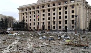 Ukraine: le bâtiment de l'administration régionale de Kharkiv détruit par un bombardement