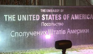 Images du bâtiment de l'ambassade américaine après la décision de la déplacer de Kiev à Lviv
