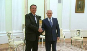 Le président russe Vladimir Poutine reçoit son homologue brésilien Jair Bolsonaro