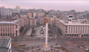 Ukraine: le Maïdan, une place centrale de Kiev sous les sirènes de raid aérien