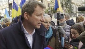 Ukraine: Jadot appelle l'UE à "sortir la Russie de la communauté internationale"