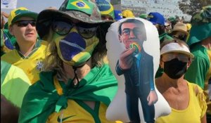 Brésil : les partisans de Bolsonaro manifestent lors de la fête nationale à Brasilia