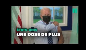 Joe Biden reçoit sa troisième dose de vaccin anti-Covid en direct