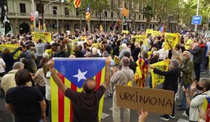 Manifestation à Barcelone pour dénoncer l'arrestation de Carlos Puigdemont en Sardaigne