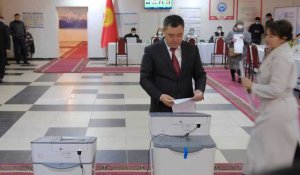Kirghizstan : le président Sadyr Japarov vote aux élections législatives