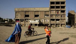 En Afghanistan, la jeunesse menacée par le manque d'éducation et la famine