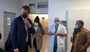 Laon : Yannick Jadot en visite à l’hôpital public