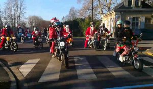 Les motards de Noël défilent à Châlons-en-Champagne