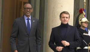 Le président français Emmanuel Macron reçoit son homologue rwandais Paul Kagame