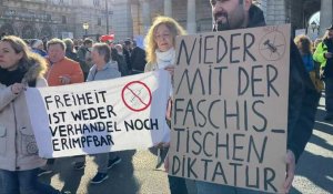 Autriche: manifestation contre les mesures anti-Covid