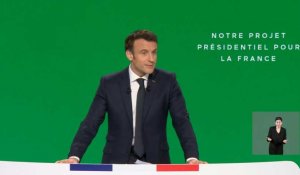 Présidentielle: Macron vise le "plein emploi" dans 5 ans
