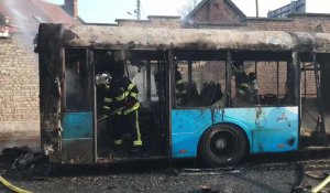 Leur bus prend feu à Sin-le-Noble, dix lycéens sauvés des flammes