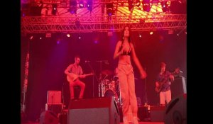 Landaniva sur la scène du festival "C extra-Nuits secrètes" à Aulnoye-Aymeries