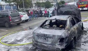 Une voiture prend feu à deux pas du marché Gambetta à Boulogne