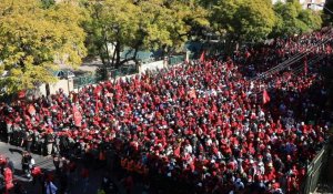 Afrique du sud: Quelques milliers de manifestants réclament l'accélération de la vaccination