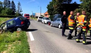 Accident entre Vieux-Berquin et Neuf-Berquin