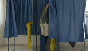 Législatives : ouverture d'un bureau de vote à Nantes
