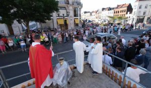 Tourcoing : 600 véhicules reçoivent la bénédiction de Saint christophe