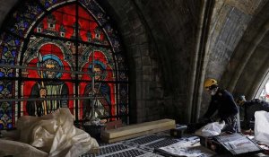 Incendie de Notre-Dame de Paris : la restauration des vitraux commence