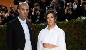 Kourtney Kardashian et Travis Barker : ils donnent des nouvelles après l'hospitalisation en urgence