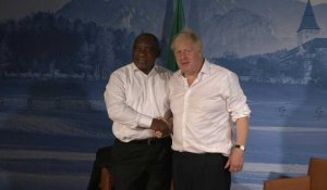 G7: rencontre bilatérale entre Boris Johnson et Cyril Ramaphosa