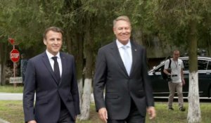 En visite en Roumanie, Emmanuel Macron rencontre le président Klaus Iohannis (2)